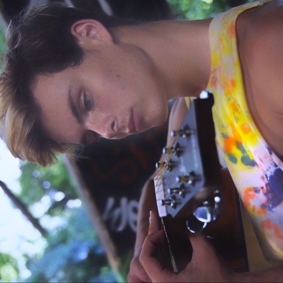 Meet your Posher, James - Picture 1 of 1